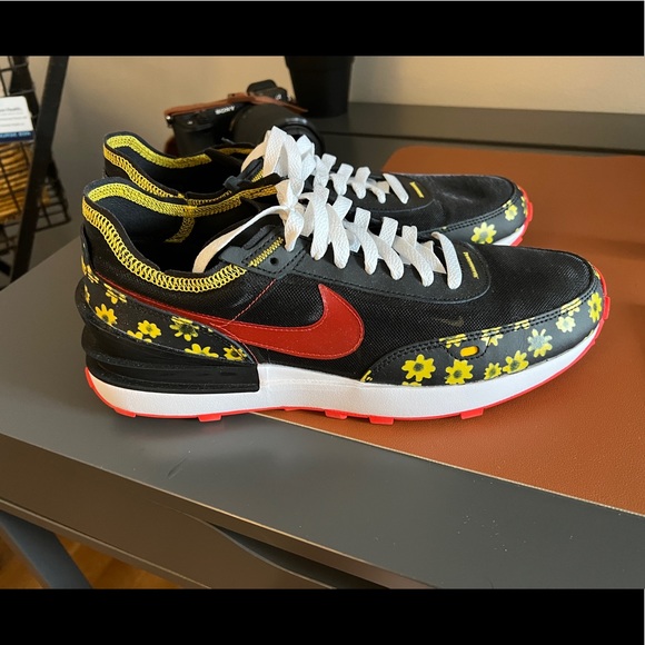 Nike Other - Nike waffle ONE  sunflower SIZE 9.5